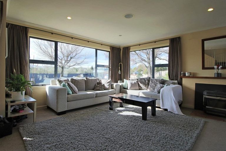 Photo of property in 16 Ashworth Street, Alexandra, 9320