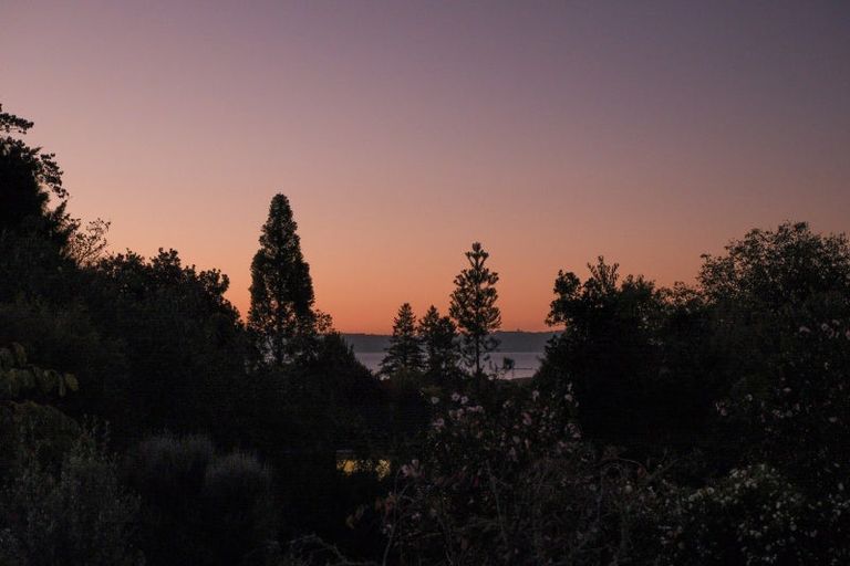 Photo of property in 2 Highfield Place, Lynmore, Rotorua, 3010