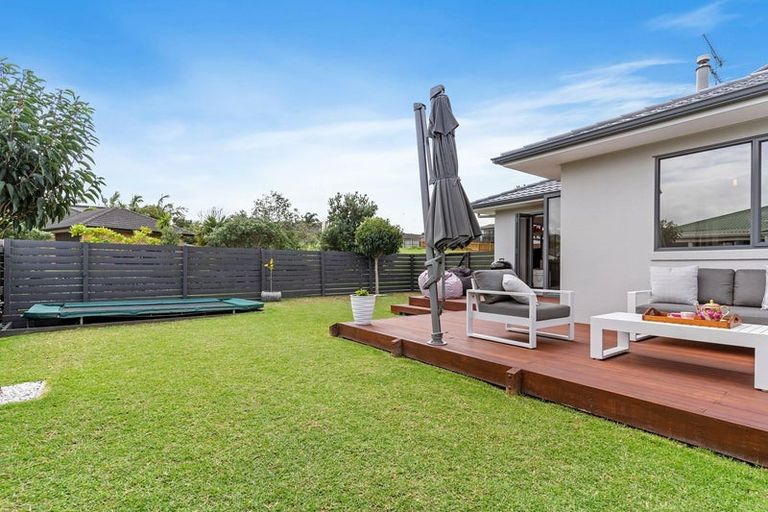 Photo of property in 8 Toomer Place, Beachlands, Auckland, 2018