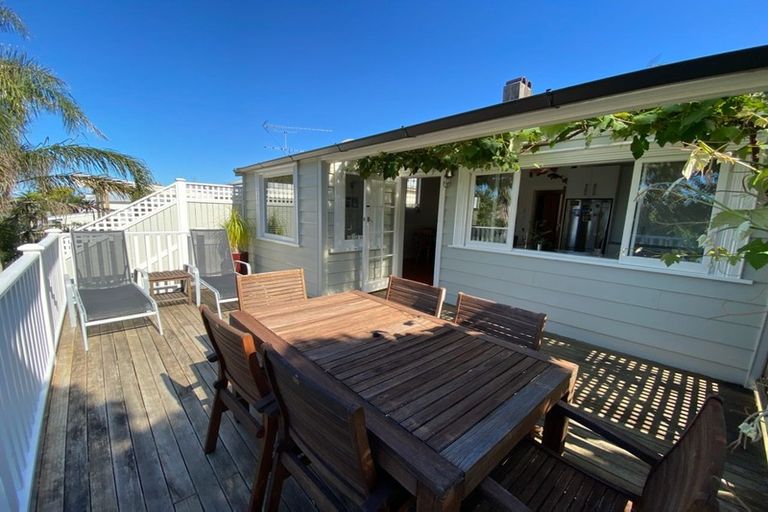 Photo of property in 108 Calliope Road, Stanley Point, Auckland, 0624