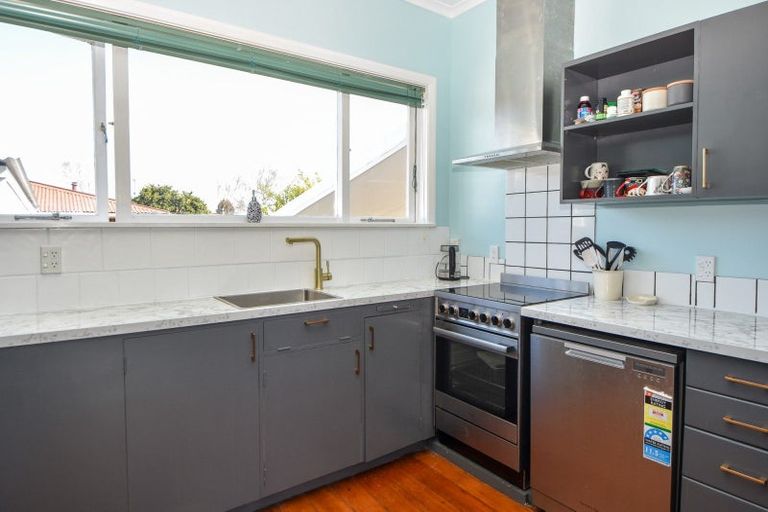 Photo of property in 18a Fisher Place, Carterton, 5713