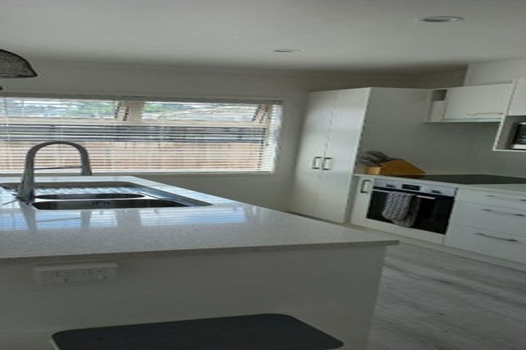 Photo of property in 7c Forest Glen, Orewa, 0931