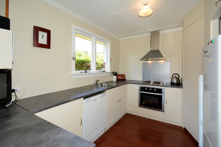 Photo of property in 15 Bell Crescent, Concord, Dunedin, 9018