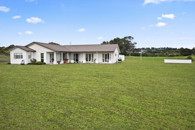 Photo of property in 3 Sands Road, Waiuku, 2681