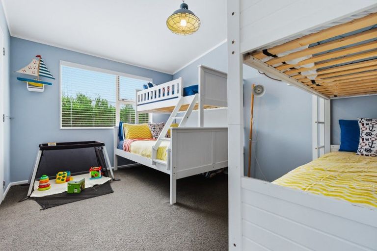 Photo of property in 35 Oruatua Avenue, Tauranga Taupo, Turangi, 3382