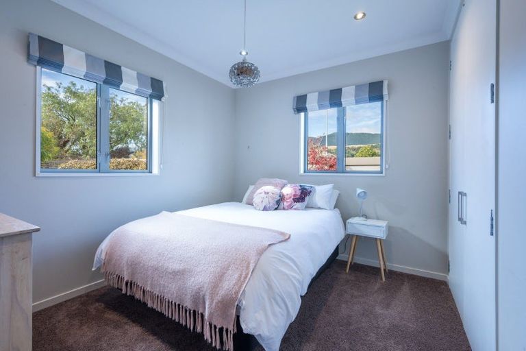 Photo of property in 11 Lucy Murcott Place, Stoke, Nelson, 7011