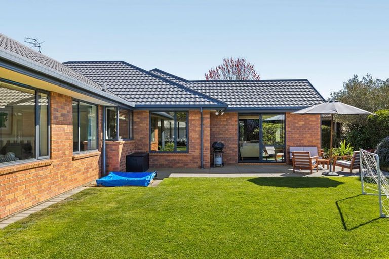 Photo of property in 65 Becmead Drive, Harewood, Christchurch, 8051