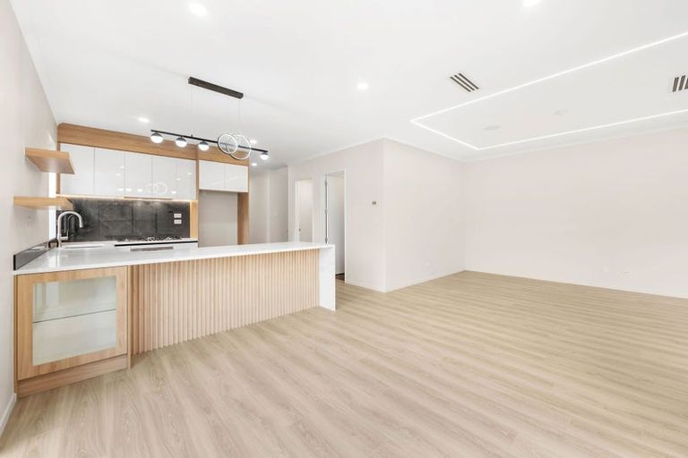 Photo of property in 3 Sagitta Drive, Flat Bush, Auckland, 2019
