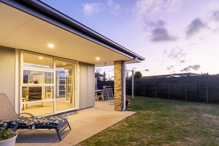 Photo of property in 6 Unwin Place, Twizel, 7901