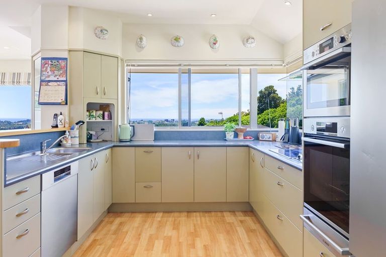 Photo of property in 3 Matata Place, Waikanae, 5036