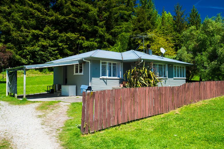 Photo of property in 68 Endcliffe Road, Kaiti, Gisborne, 4010