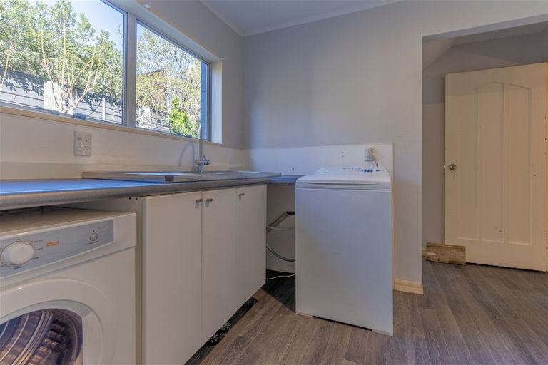 Photo of property in 28 Palatine Terrace, Huntsbury, Christchurch, 8022