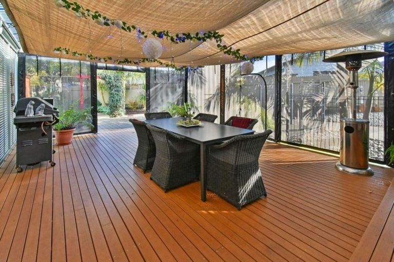 Photo of property in 108 Torkar Road, Clarks Beach, 2122