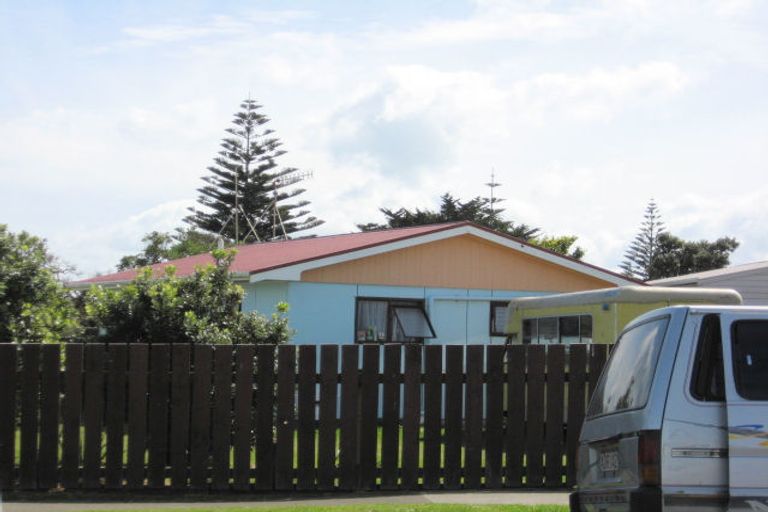 Photo of property in 21 Morgan Street, Castlecliff, Whanganui, 4501