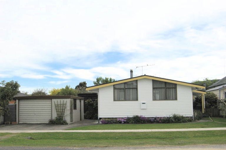 Photo of property in 10 Maclean Street, Whataupoko, Gisborne, 4010