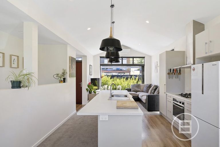 Photo of property in 10 Breaker Lane, Arthurs Point, Queenstown, 9371