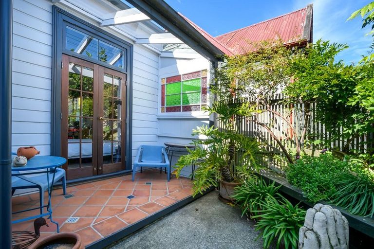 Photo of property in 153 Collingwood Street, Nelson, 7010