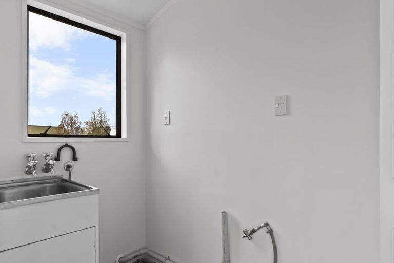 Photo of property in 1 Tui Place, Te Kowhai, Hamilton, 3288