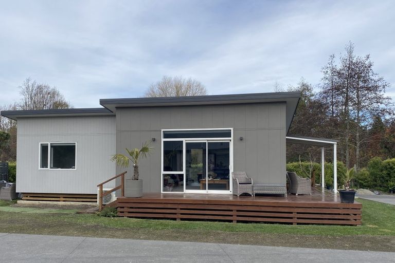 Photo of property in 2 Copper Beach Road, Woodend, Kaiapoi, 7691