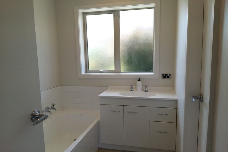 Photo of property in 12 Gresham Terrace, New Brighton, Christchurch, 8083