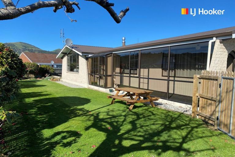 Photo of property in 16 Wickliffe Street, Mosgiel, 9024
