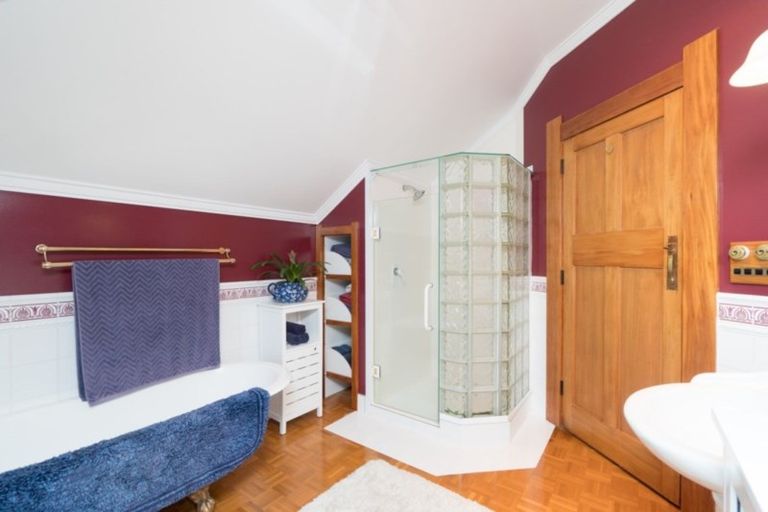 Photo of property in 13 Victoria Street, Hawera, 4610