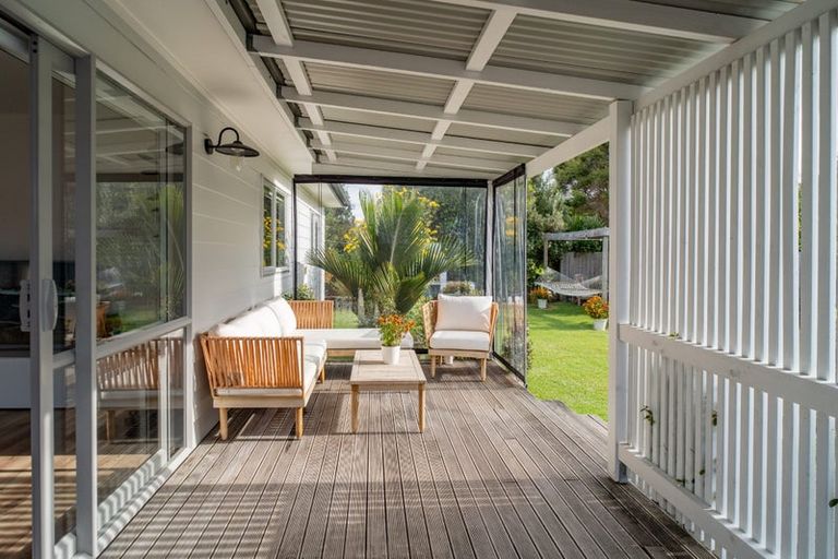 Photo of property in 16a Argyle Street, Waipu, 0510