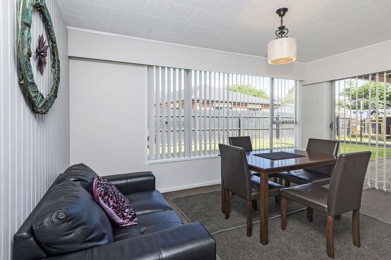 Photo of property in 19 Fields Road, Manurewa, Auckland, 2102