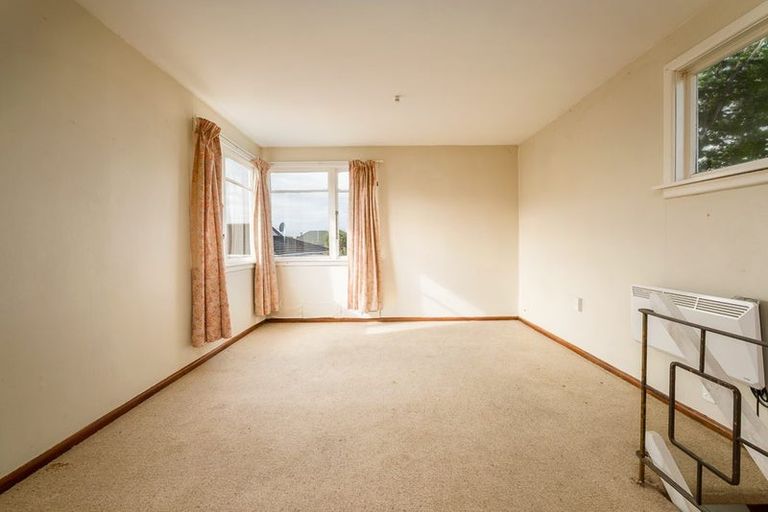 Photo of property in 117 Somerfield Street, Somerfield, Christchurch, 8024