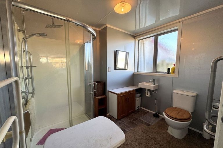 Photo of property in 93 Main Road, Clinton, 9534