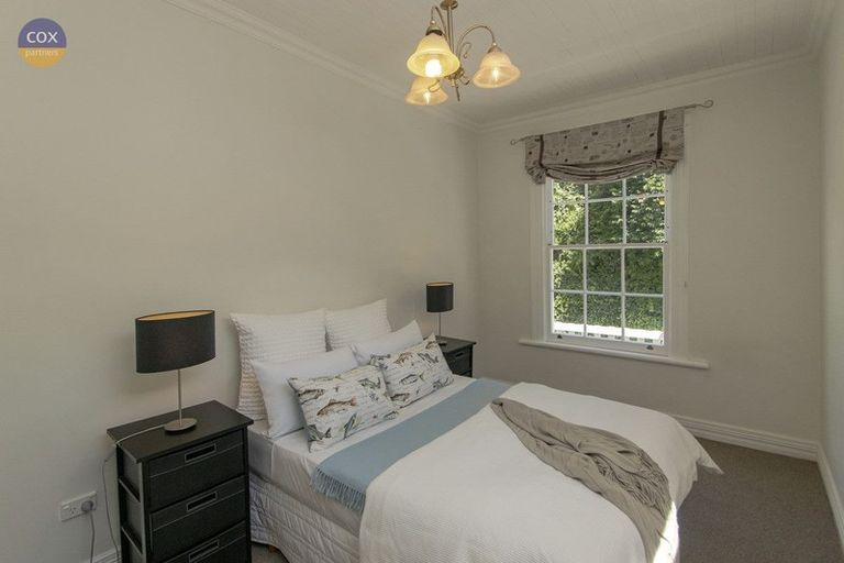 Photo of property in 21 Milton Road, Bluff Hill, Napier, 4110