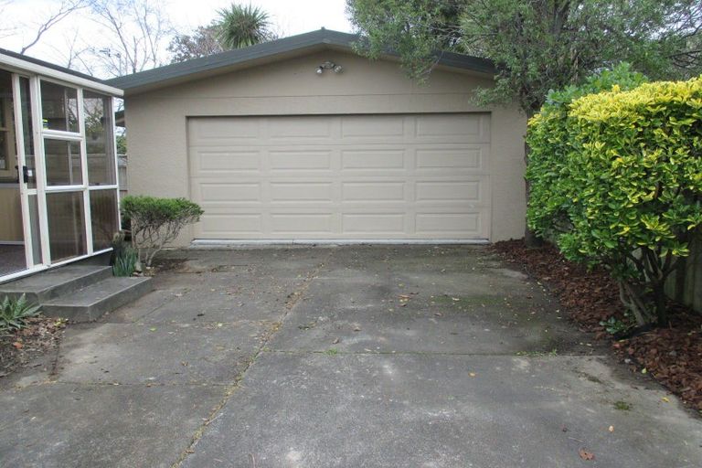 Photo of property in 1 Luton Street, Hokowhitu, Palmerston North, 4410