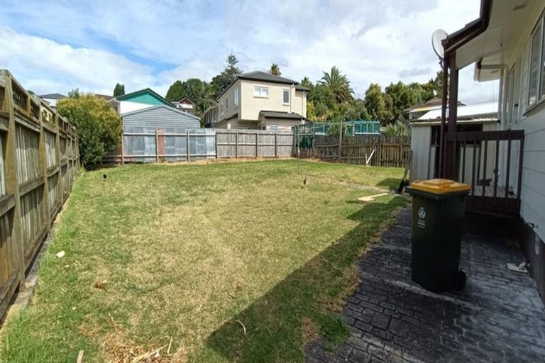 Photo of property in 21 Beaufort Place, Papatoetoe, Auckland, 2025