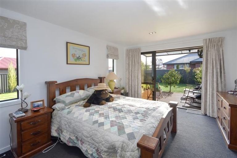 Photo of property in 201 Wingatui Road, Mosgiel, 9024