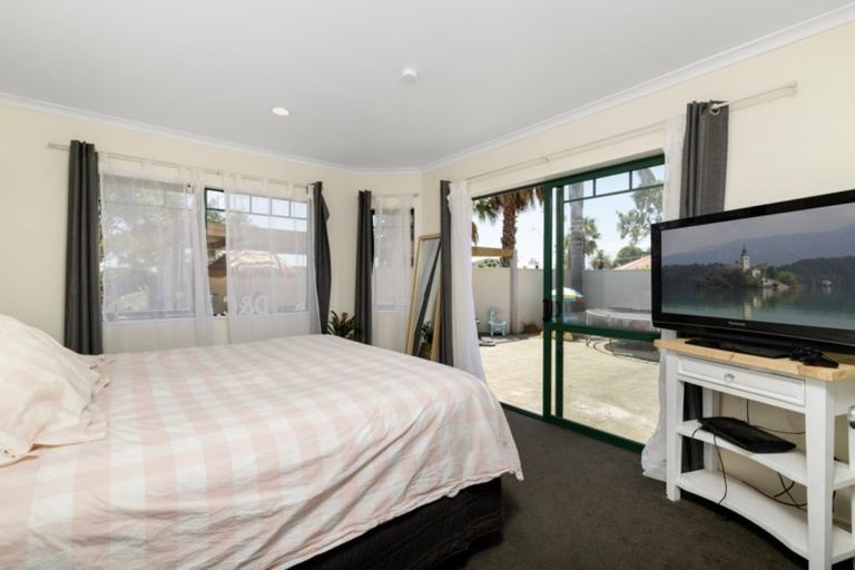 Photo of property in 2 Nautilus Drive, Papamoa Beach, Papamoa, 3118