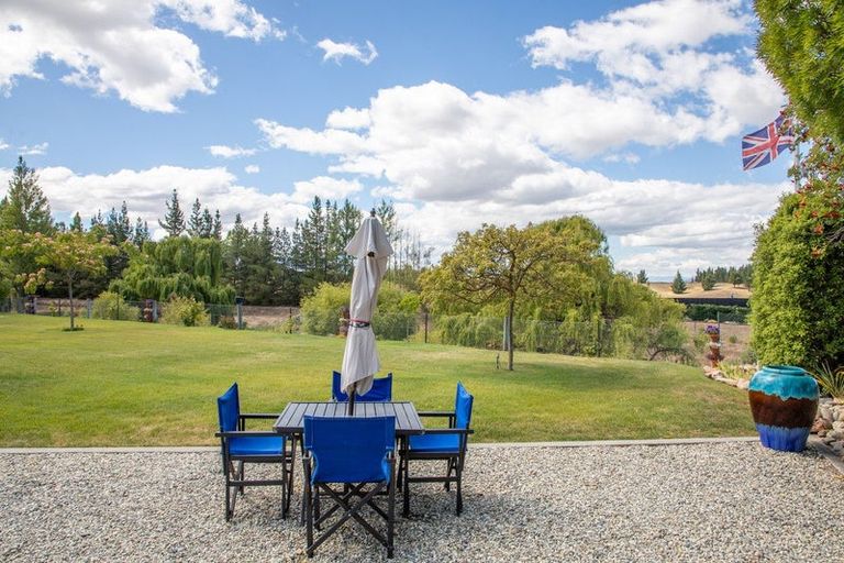 Photo of property in 233 Letts Gully Road, Letts Gully, Alexandra, 9393