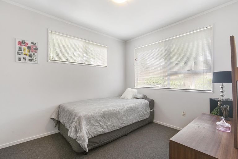 Photo of property in 1/63 Zita Maria Drive, Massey, Auckland, 0614