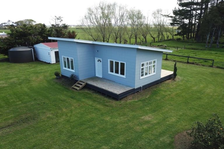 Photo of property in 689 Pouto Road, Aratapu, Dargaville, 0371