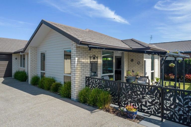 Photo of property in 6 Opou Place, Katikati, 3129