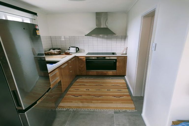 Photo of property in 21 Highbury Crescent, Highbury, Wellington, 6012