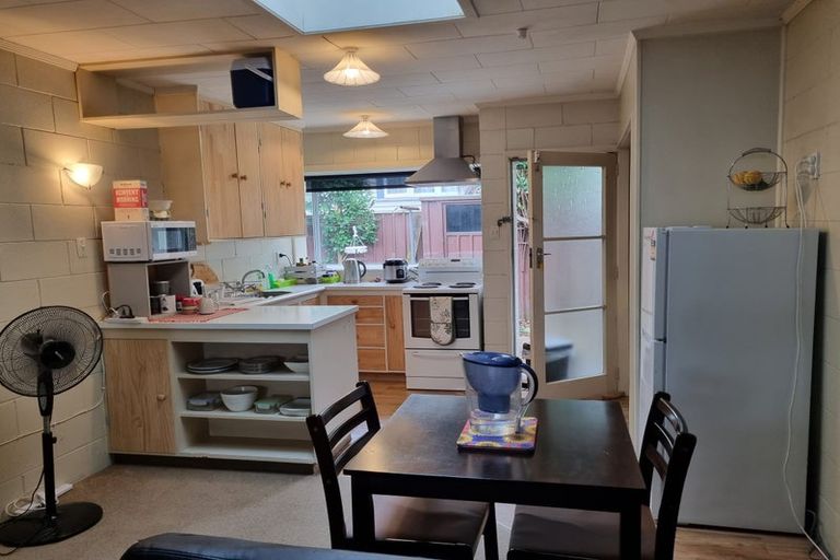 Photo of property in 2/121 Queens Avenue, Frankton, Hamilton, 3204