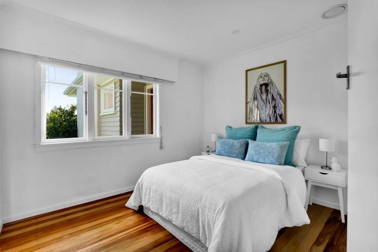 Photo of property in 76b South Road, Blagdon, New Plymouth, 4310