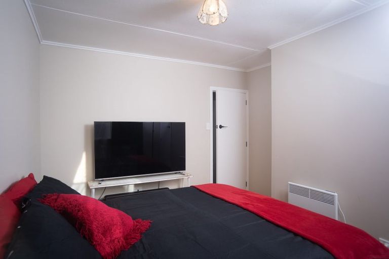 Photo of property in 16 Manchester Street, Patea, 4520