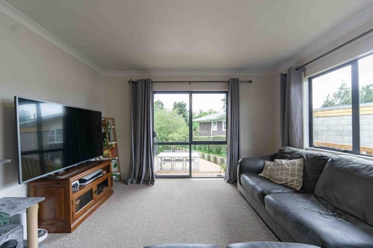 Photo of property in 29a Barrie Crescent, Silverdale, Hamilton, 3216