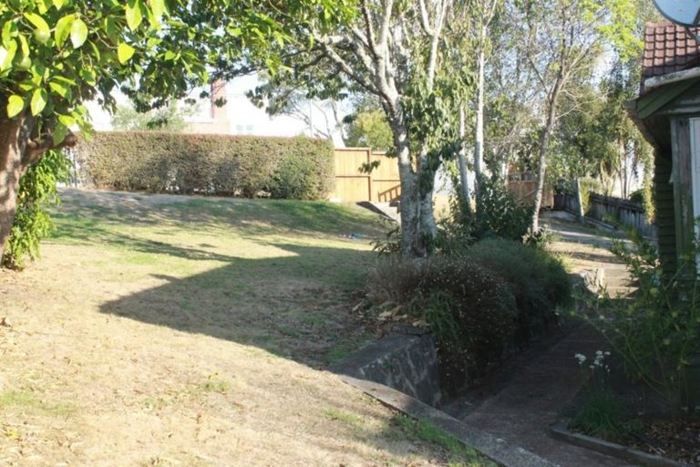 Photo of property in 23 Grace Street, Orakei, Auckland, 1071