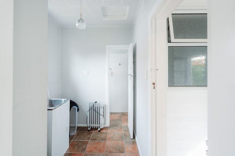 Photo of property in 27 Stanley Street, Levin, 5510