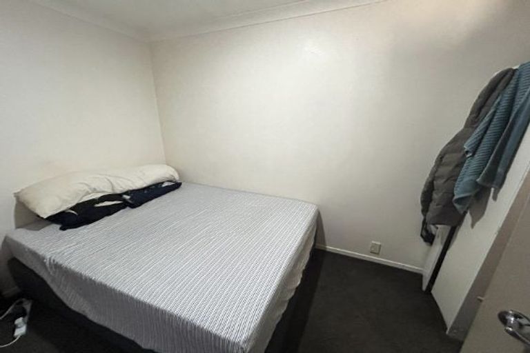 Photo of property in 12a Old Wairoa Road, Papakura, 2110