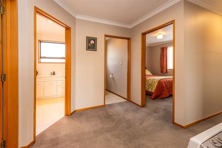 Photo of property in 1/66a Bowenvale Avenue, Cashmere, Christchurch, 8022