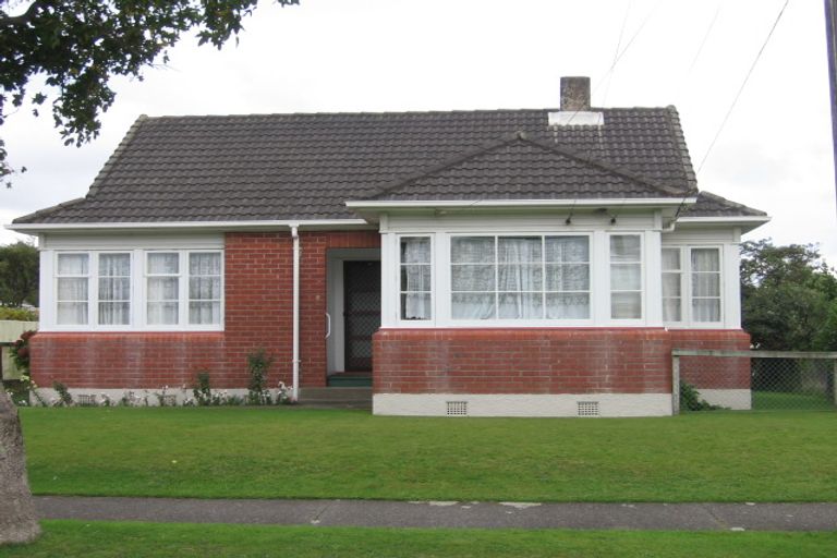Photo of property in 4 Pike Street, Taita, Lower Hutt, 5011