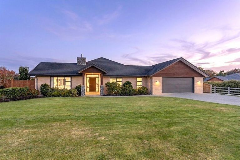 Photo of property in 83 Iris Taylor Avenue, West Melton, 7618